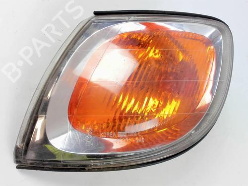 Used Left front indicator HYUNDAI TRAJET (FO) 2.0 CRDi (113 hp) 20414381