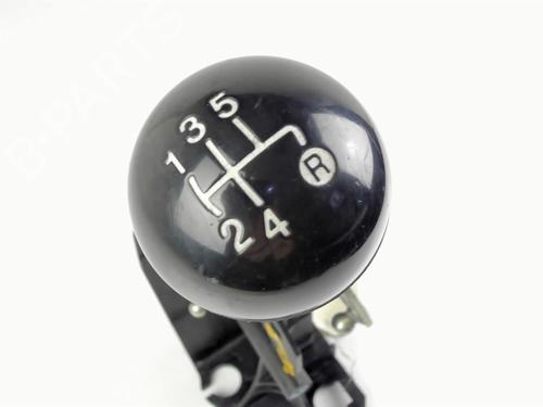 Used Gear lever Gear lever FIAT 500 (312_) 1.2 (312AXA1A) (69 hp) 20465383 20465383
