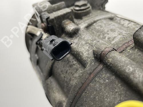 Used AC compressor AC compressor RENAULT TRAFIC III Van (FG_) 1.6 dCi 90 (FGME) (90 hp) 25122608 25122608