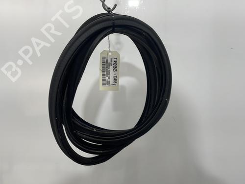 rubber-door-seal-bmw-3-touring-e46-1999-2000-2001-2002-2003-2004-2005-30161765 main image