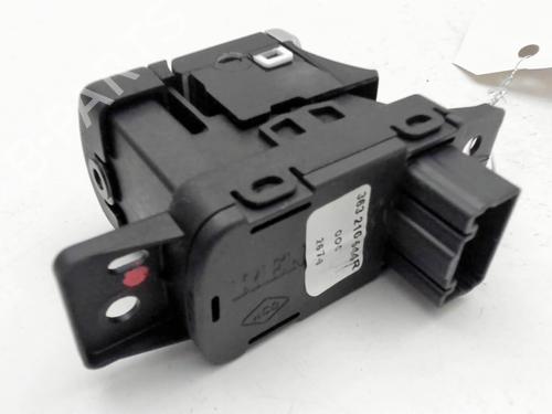Used Switch Switch RENAULT SCÉNIC IV (J9_) 1.7 Blue dCi 120 (J9A7, J9A8) (120 hp) 34635559 34635559