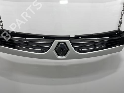 Used Grille RENAULT MASTER II Van (FD) 2.5 dCi (101 hp) 25926896