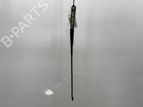 Used Front windshield wiper arm RENAULT TRAFIC II Van (FL) 2.0 dCi 90 (FL0H) (90 hp) 20386375