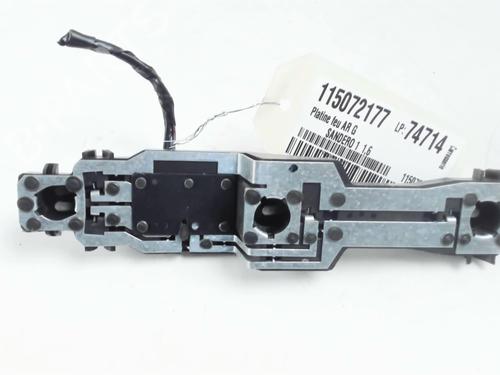 Used Lamp holder DACIA SANDERO 1.6 16V Bifuel (105 hp) 30547662