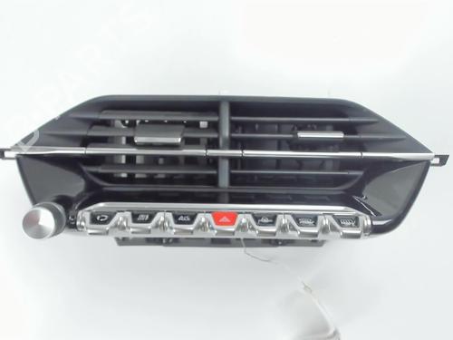 Used Climate control Climate control 21237686 21237686