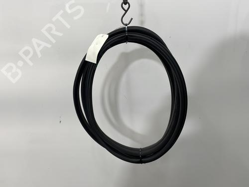 Gummiliste PEUGEOT 5008 (0U_, 0E_) 1.6 HDi (110 hp) 32330362