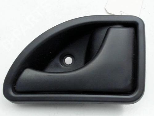 Used Front right interior door handle RENAULT TWINGO I (C06_) 1.2 16V (C060) (60 hp) 33131328