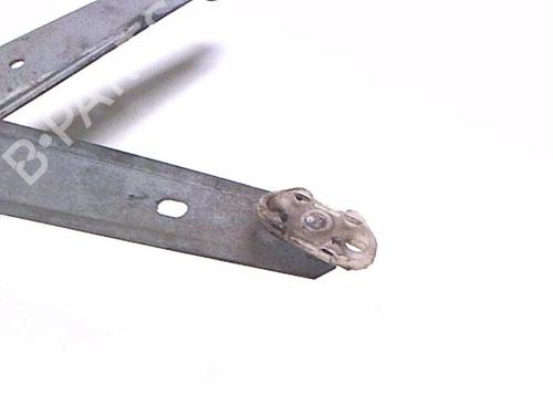 Used Front right window mechanism Front right window mechanism OPEL VECTRA A Hatchback (J89) [1988-1995] 21233572 21233572