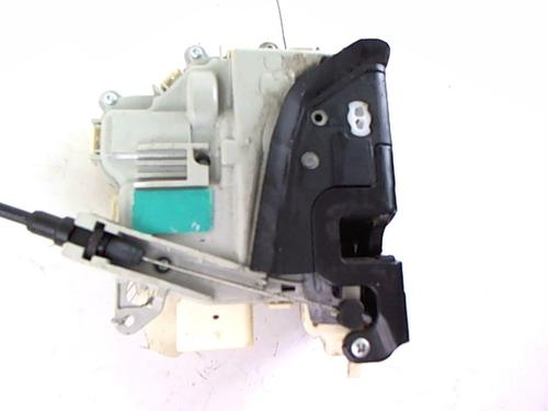 Front right lock SEAT ALTEA (5P1) 1.9 TDI | BP21235363C97 