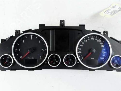 Used Instrument cluster VW TOUAREG (7LA, 7L6, 7L7) 3.0 V6 TDI (240 hp) 29213013