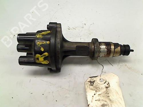 Used Ignition distributor RENAULT 18 (134_) 1.4 (1340) (64 hp) 25264717