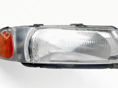Used Right headlight ROVER 200 II Hatchback (RF) 214 Si (103 hp) 20478211