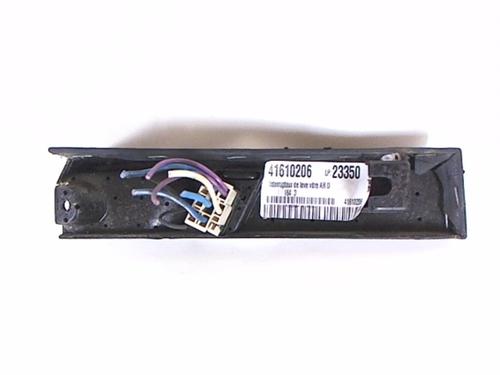Used Right rear window switch Right rear window switch ALFA ROMEO 164 (164_) 3.0 V6 (164.H1A, 164.H1B, 164.K1P) (180 hp) 21235202 21235202