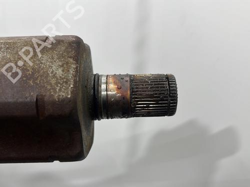 Used Left front driveshaft Left front driveshaft VW CRAFTER Van (SY_, SX_) 2.0 TDI FWD (SYB, SYC, SYD) (177 hp) 32305909 32305909