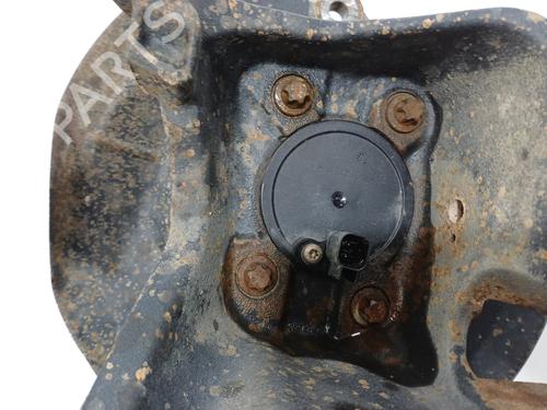 Fusee links achter Fusee links achter FORD KUGA II (DM2) 1.6 EcoBoost (150 hp) 36957563 36957563