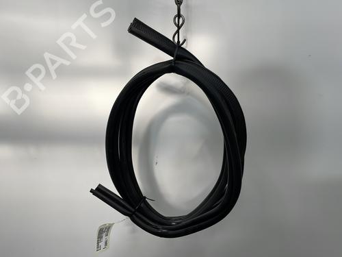 Used Rubber door seal DACIA DUSTER (HS_) 1.6 SCe 115 (115 hp) 30308620