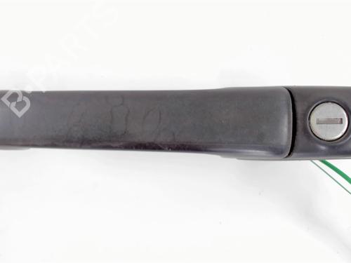 Used Front left exterior door handle Front left exterior door handle VW GOLF III Variant (1H5) 2.0 (115 hp) 20465708 20465708
