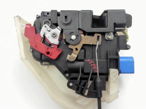 Høyre bak lås VW GOLF V (1K1) 2.0 SDI | BP29921574C99