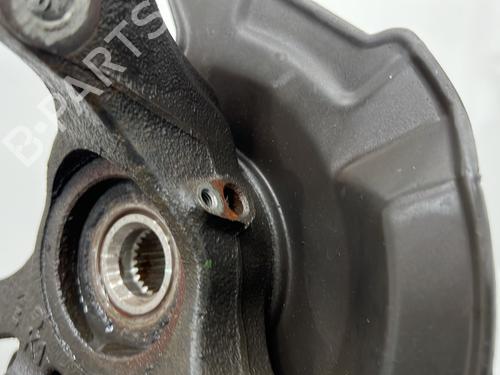 Used Right front steering knuckle Right front steering knuckle OPEL AGILA B (H08) 1.0 (F68) (65 hp) 29545108 29545108