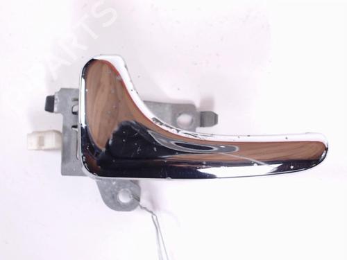 Used Front left interior door handle Front left interior door handle VOLVO S40 I (644) 1.8 (115 hp) 20403346 20403346