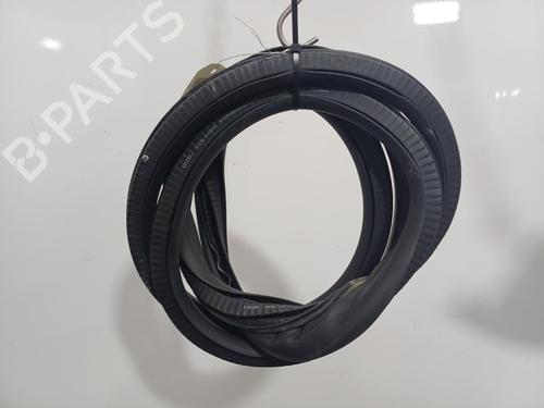 rubber-door-seal-opel-astra-j-p10-2009-2010-2011-2012-2013-2014-2015-2016-37728227 main image