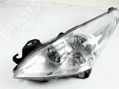 Used Left headlight PEUGEOT 5008 (0U_, 0E_) 1.6 HDi (110 hp) 32509086