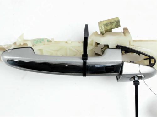 Front left exterior door handle HYUNDAI SANTA FÉ II (CM) 2.2 CRDi 4x4 | BP22517227C128 