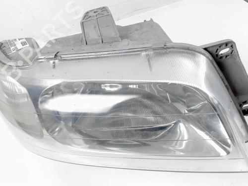 Used Right headlight Right headlight DAEWOO NUBIRA Wagon (J100) 1.6 16V (90 hp) 20471763 20471763