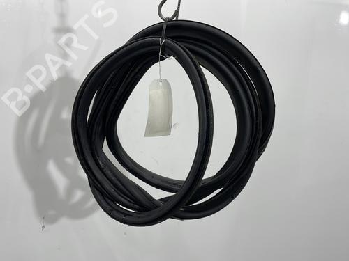 Used Rubber door seal Rubber door seal SKODA ROOMSTER (5J7) [2006-2015] 33702010 33702010