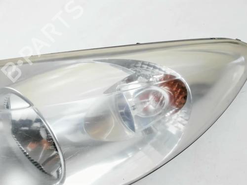 Left headlight PEUGEOT 206+ (2L_, 2M_) 1.4 HDi eco 70 | BP29374865C28 