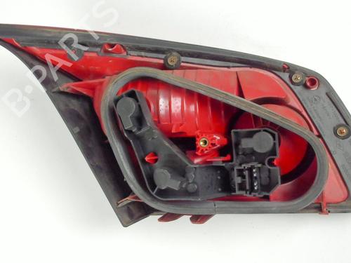 Used Right tailgate light Right tailgate light RENAULT VEL SATIS (BJ0_) 2.2 dCi (BJ0E, BJ0F) (150 hp) 20424762 20424762