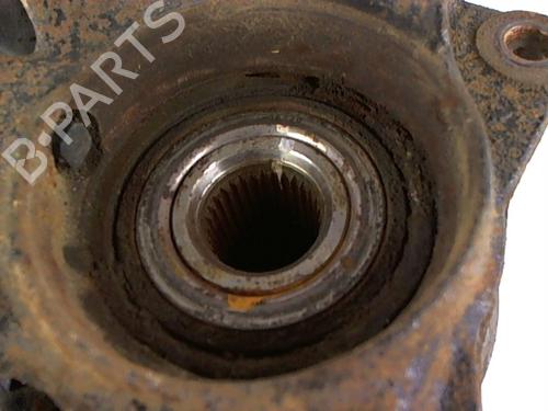 Used Left front steering knuckle HYUNDAI TUCSON (JM) 2.0 CRDi All-wheel Drive (140 hp) 20443800