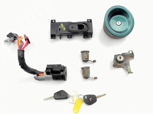 Used Ignition barrel CITROËN BERLINGO / BERLINGO FIRST MPV (MF_, GJK_, GFK_) 2.0 HDI 90 (MFRHY) (90 hp) 31074534