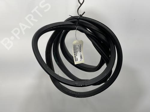 Türkonturgummi für TOYOTA AYGO (_B4_) 1.0 (KGB40) (69 hp) 30401802