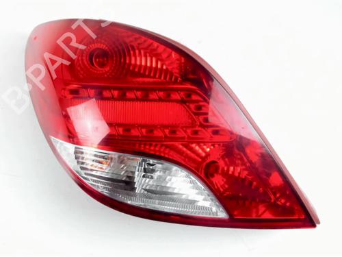Venstre baglygte PEUGEOT 207 (WA_, WC_) 1.4 HDi (68 hp) 32509080
