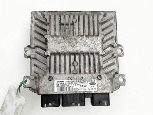 Used Engine control unit (ECU) Engine control unit (ECU) FORD FIESTA V (JH_, JD_) 1.4 TDCi (68 hp) 26531988 26531988