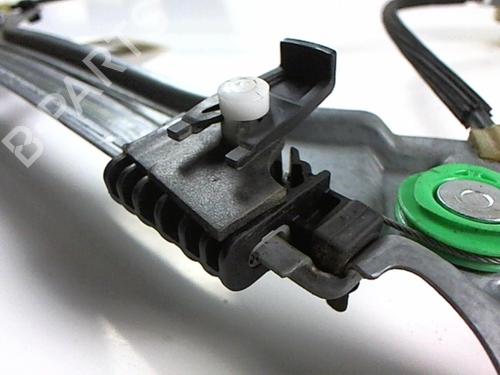 Used Rear left window mechanism RENAULT LAGUNA III (BT0/1) 2.0 dCi (BT07, BT0J, BT14, BT1A, BT1S) (131 hp) 20392536