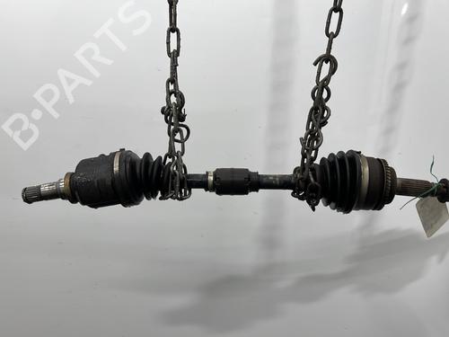 Aandrijfas links voor TOYOTA COROLLA (_E12_) 1.4 VVT-i (ZZE120_, ZZE120R) (97 hp) 32305859