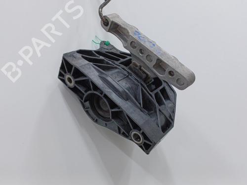 Used Engine mount PEUGEOT 2008 II (UD_, US_, UY_, UJ_, UR_, UC_) 1.5 BlueHDI 130 (131 hp) 20446050