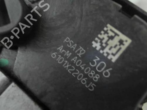 Front left lock CITROËN C3 II (SC_) 1.4 HDi 70 (SC8HZC, SC8HR0, SC8HP4) | BP20417188C98 