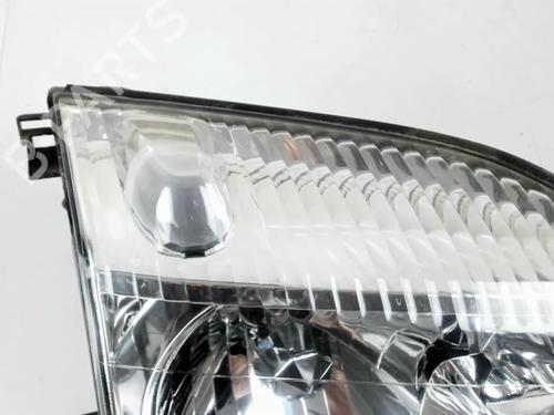 Right headlight NISSAN X-TRAIL I (T30) 2.2 dCi 4x4 | BP29625209C29