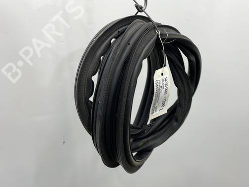 Rubber door seal PEUGEOT 208 II (UB_, UP_, UW_, UJ_) 1.2 PureTech 75 | BP24343061C142 