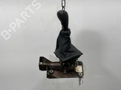 Gear lever RENAULT SAFRANE II (B54_) 2.0 16V (B54L) 7701470262