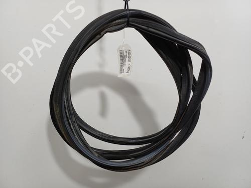 Used Rubber door seal Rubber door seal 37679924 37679924
