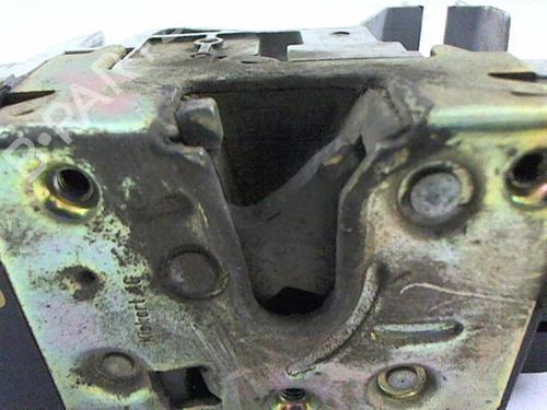 Rear left lock PEUGEOT 307 (3A/C) 1.6 HDi | BP20426183C100 