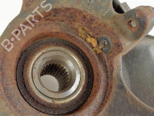 Used Right front steering knuckle Right front steering knuckle SUZUKI SWIFT III (MZ, EZ) 1.3 (RS413, ZC11S) (92 hp) 20459372 20459372
