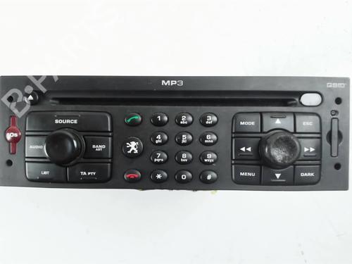 Used Radio PEUGEOT 807 (EB_) 2.0 HDi (107 hp) 31053133