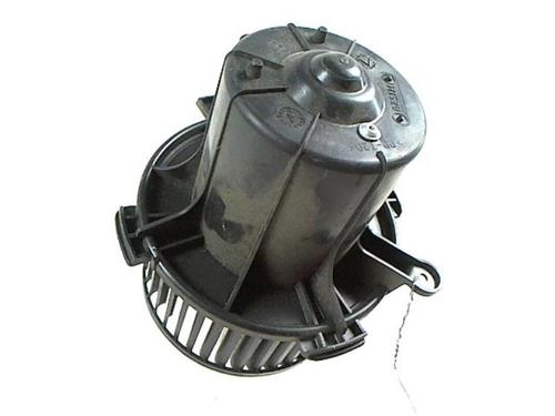 Heater blower motor PEUGEOT 307 SW (3H) 1.6 HDI 110 | BP20467716M62 