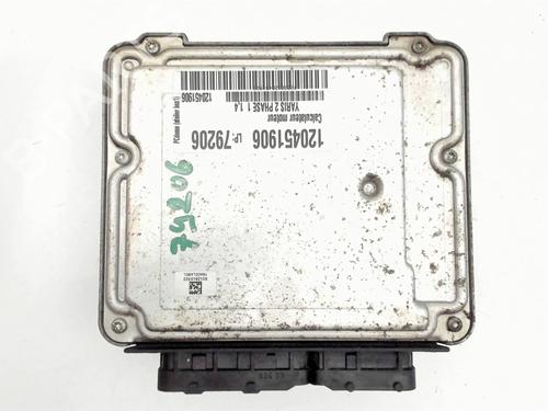 Engine control unit (ECU) TOYOTA YARIS (_P9_) 1.4 D-4D (NLP90_, NLP90R) | BP32264268M57