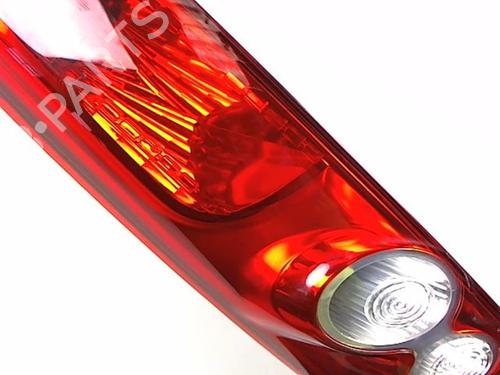 Left taillight FORD FIESTA V (JH_, JD_) 1.6 16V | BP20472411C34 